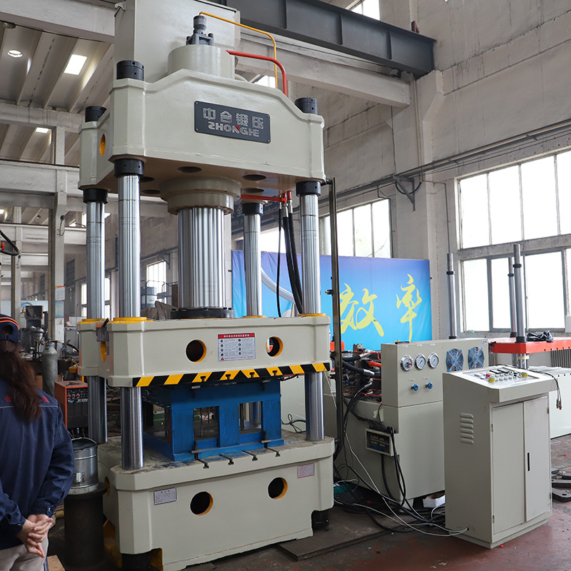 315噸玻璃鋼樹脂復(fù)合井蓋熱壓成型液壓機(圖5)