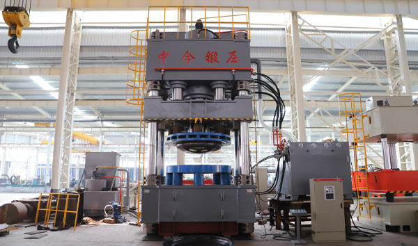 滕州封頭液壓機廠家哪家質(zhì)量好？