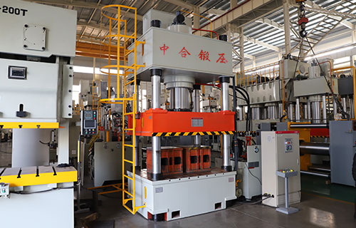 500噸四柱液壓機(jī)在復(fù)合材料模壓成型工藝中的優(yōu)勢